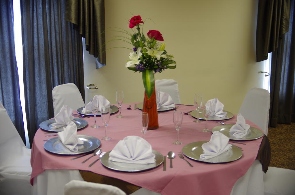 Best Western Plus Piedras Negras Exterior photo